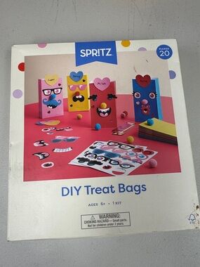 Target Spritz DIY Treat Bags Kit - Pink & Blue & Yellow makes 20 diy treat bags